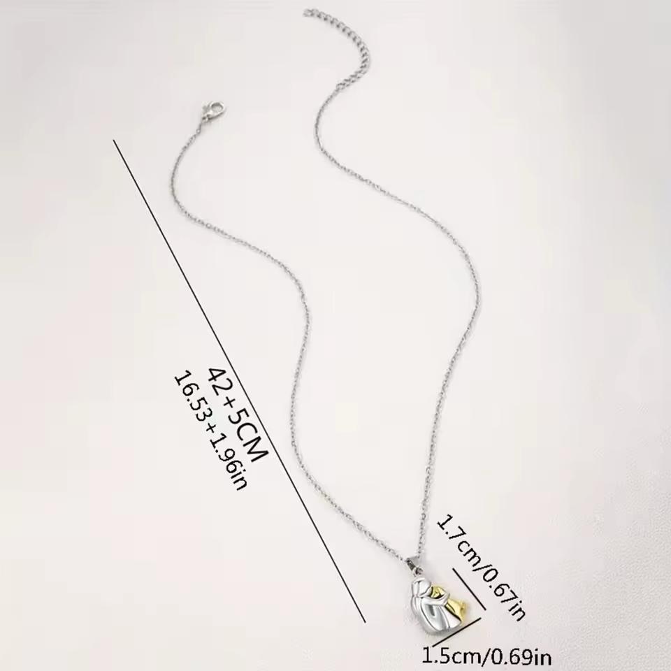 Isla & Mae | Cat Embrace Necklace